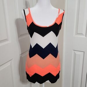 💥Clearance💥 Rue21 Coral and Blue Fitted Sleeveless Tank Top Size M